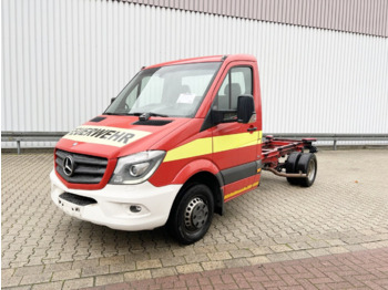 Camión chasis MERCEDES-BENZ Sprinter 516