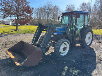 Tractor NEW HOLLAND