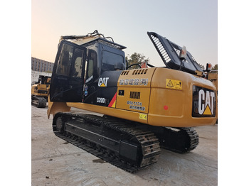 Excavadora de cadenas CATERPILLAR 320D2