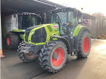 Tractor CLAAS Axion 830