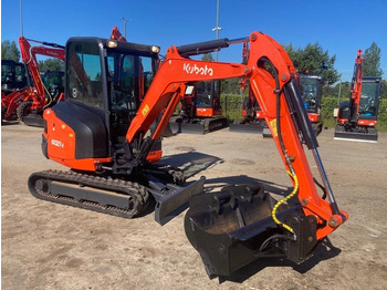 Miniexcavadora KUBOTA KX027-4