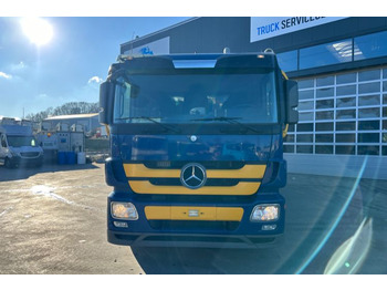 Arrendamiento de Mercedes-Benz Actros 2532 6x2 Ochsner Bj. 2012  Mercedes-Benz Actros 2532 6x2 Ochsner Bj. 2012: foto 2