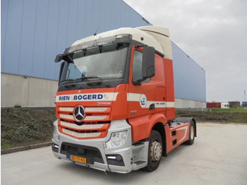 Cabeza tractora MERCEDES-BENZ Actros 1942