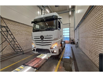 Cabeza tractora MERCEDES-BENZ Actros 1845