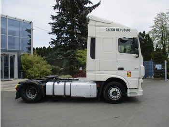 Cabeza tractora DAF XF460 EURO 6 SC: foto 3