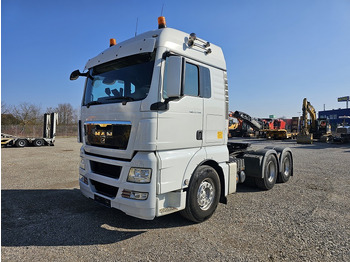 Cabeza tractora MAN TGX 33.540