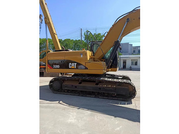 Excavadora de cadenas CATERPILLAR 320D