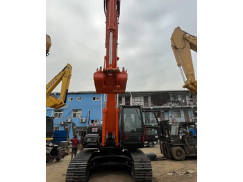 Excavadora de cadenas Used Hitachi Zx200-3 crawler excavator for sale Hitachi Zx200-3 Zx210 Zx240-3 excavator in stock: foto 4