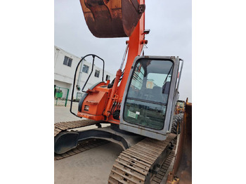 Excavadora de cadenas HITACHI ZX135