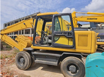 Excavadora de ruedas KOMATSU PC130