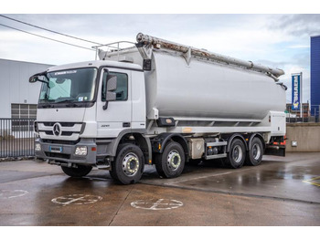 Camión cisterna MERCEDES-BENZ Actros 3241