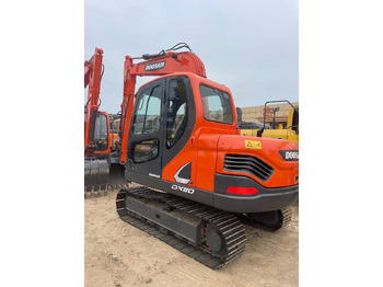 Miniexcavadora DOOSAN DX80