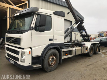 Camión multibasculante VOLVO FM12 420