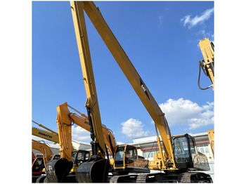 Excavadora de cadenas CATERPILLAR 330D