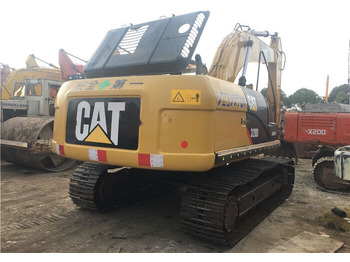 Excavadora de cadenas CATERPILLAR 320D2