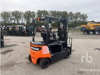 Carretilla elevadora eléctrica nuevo DOOSAN B20X-7 PLUS (Unused): foto 3