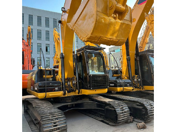 Excavadora de cadenas CATERPILLAR