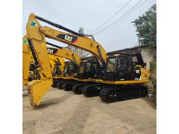 Excavadora de cadenas CATERPILLAR 320D2