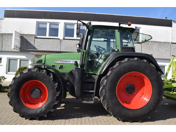 Tractor FENDT 718 Vario