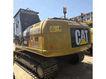 Excavadora de cadenas CATERPILLAR 320D2