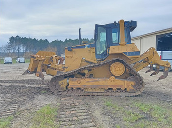 Bulldozer CATERPILLAR D6M