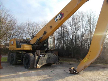 Manipulador de materiales CATERPILLAR MH3040