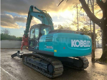 Manipulador de materiales Kobelco SK210LC-10E: foto 3