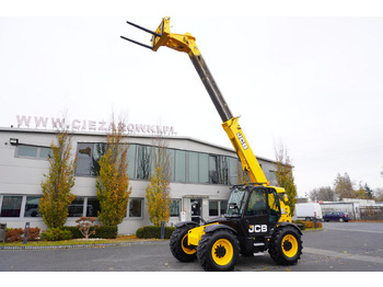 Arrendamiento de JCB 560-80 / 6 ton lifting capacity / power 146 HP JCB 560-80 / 6 ton lifting capacity / power 146 HP: foto 2