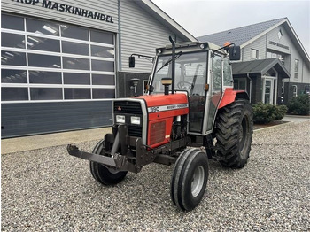 Tractor Massey Ferguson 390 HiLine med frontlift: foto 2