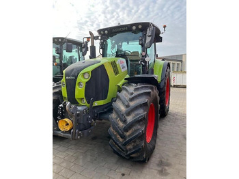 Tractor CLAAS Arion 660