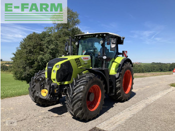 Tractor CLAAS Arion 660