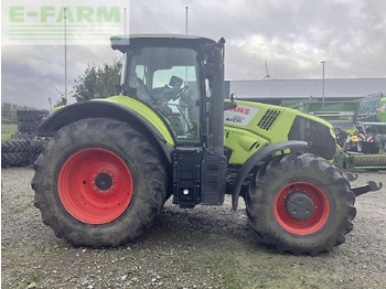 Tractor CLAAS Axion 830