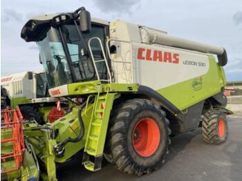 Cosechadora de granos CLAAS lexion 530: foto 1