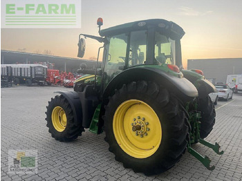 Tractor John Deere 6110m: foto 3