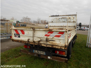 Furgoneta basculante CABSTAR NISSAN: foto 4