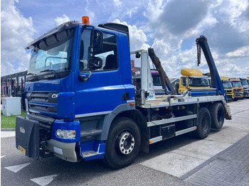 Camión portacontenedor de cadenas DAF CF 85 360