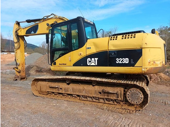 Excavadora de cadenas CATERPILLAR 323DL