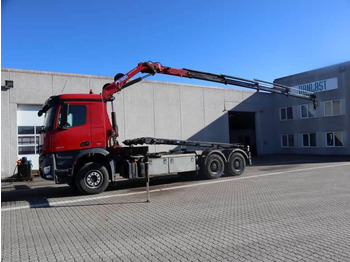 Camión con equipo de cable MERCEDES-BENZ Arocs 2643