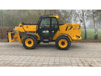 Arrendamiento de JCB 540-170 JCB 540-170: foto 1