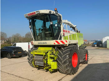 Cosechadora de forraje CLAAS Jaguar 850