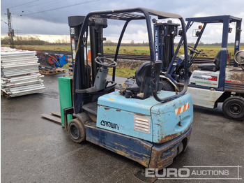 Carretilla elevadora Crown Electric Forklift, 3 Stage Mast, Freelift Mast, Side Shift, Forks, Charger: foto 3