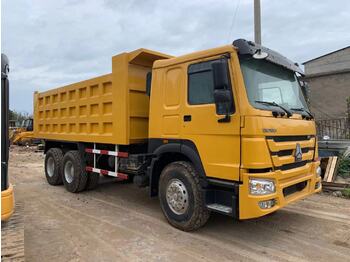 Camión volquete para transporte de equipos pesados SINOTRUK Howo Dump truck 371: foto 3