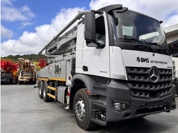 Camión bomba de hormigón MERCEDES-BENZ Arocs 3343