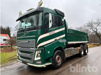 Camión volquete VOLVO FH16 550