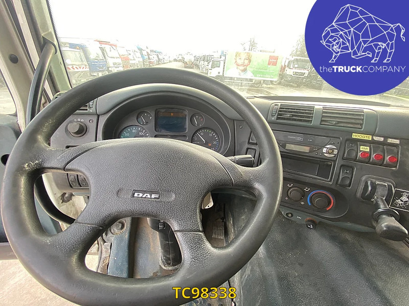 Camión portacontenedore/ Intercambiable DAF CF 85 340: foto 6