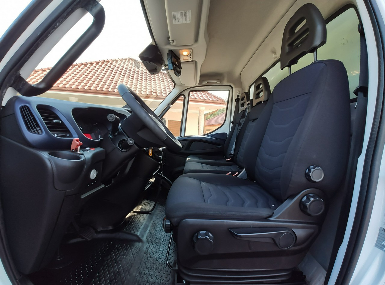 Furgoneta frigorifica Iveco Daily 70C18 Mroźnia Ściana Grodziowa Podwójny Parownik: foto 30