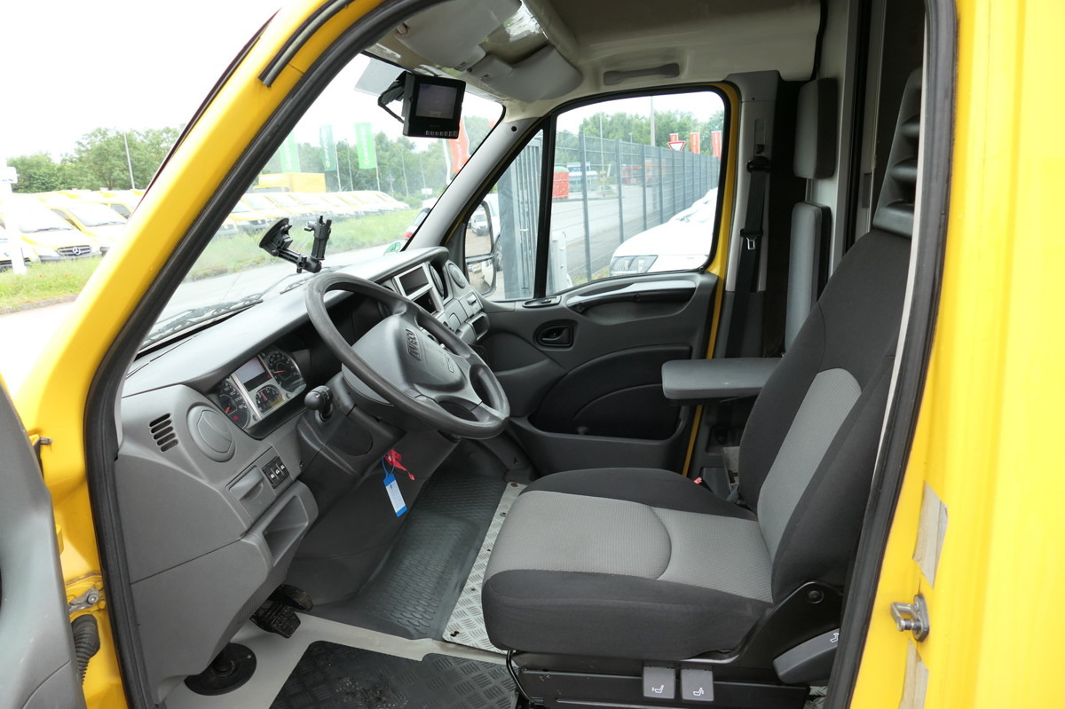 Furgoneta caja cerrada IVECO Daily 35 S11 C30C AUTOMATIK KAMERA MAXI Regale D: foto 10