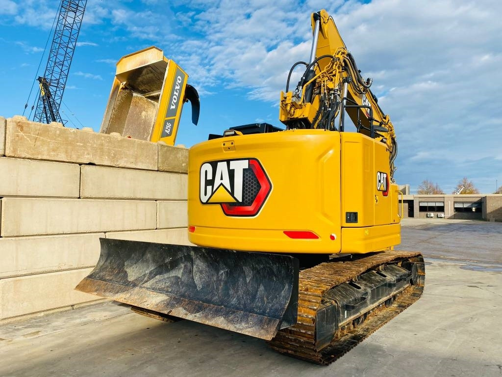 Excavadora de cadenas CAT 325: foto 6