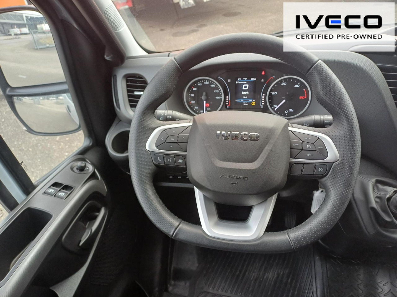 Furgón IVECO Daily 35S14NA8V/P Euro6 Klima AHK Navi Luftfeder: foto 15