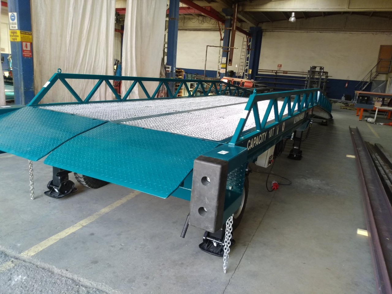 Rampa de carga nuevo Loading Ramp with with electro hydraulic tilting bridge -  AZ RAMP - STAR- 15T-ZR-LLO-E: foto 6